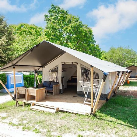Easyatent Safari Tent Lanterna Cervar-Porat Exterior photo